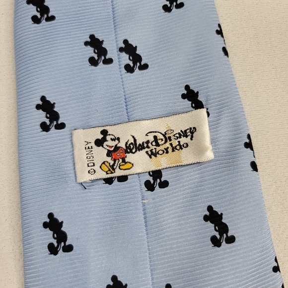 Walt Disney World Mickey Mouse Silhouette Silk Tie - Picture 3 of 6